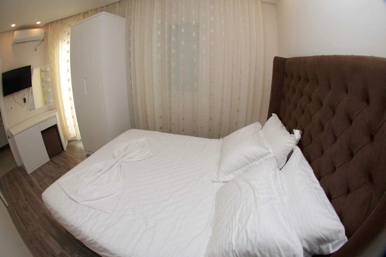 Hotel Ramo Saranda エクステリア 写真