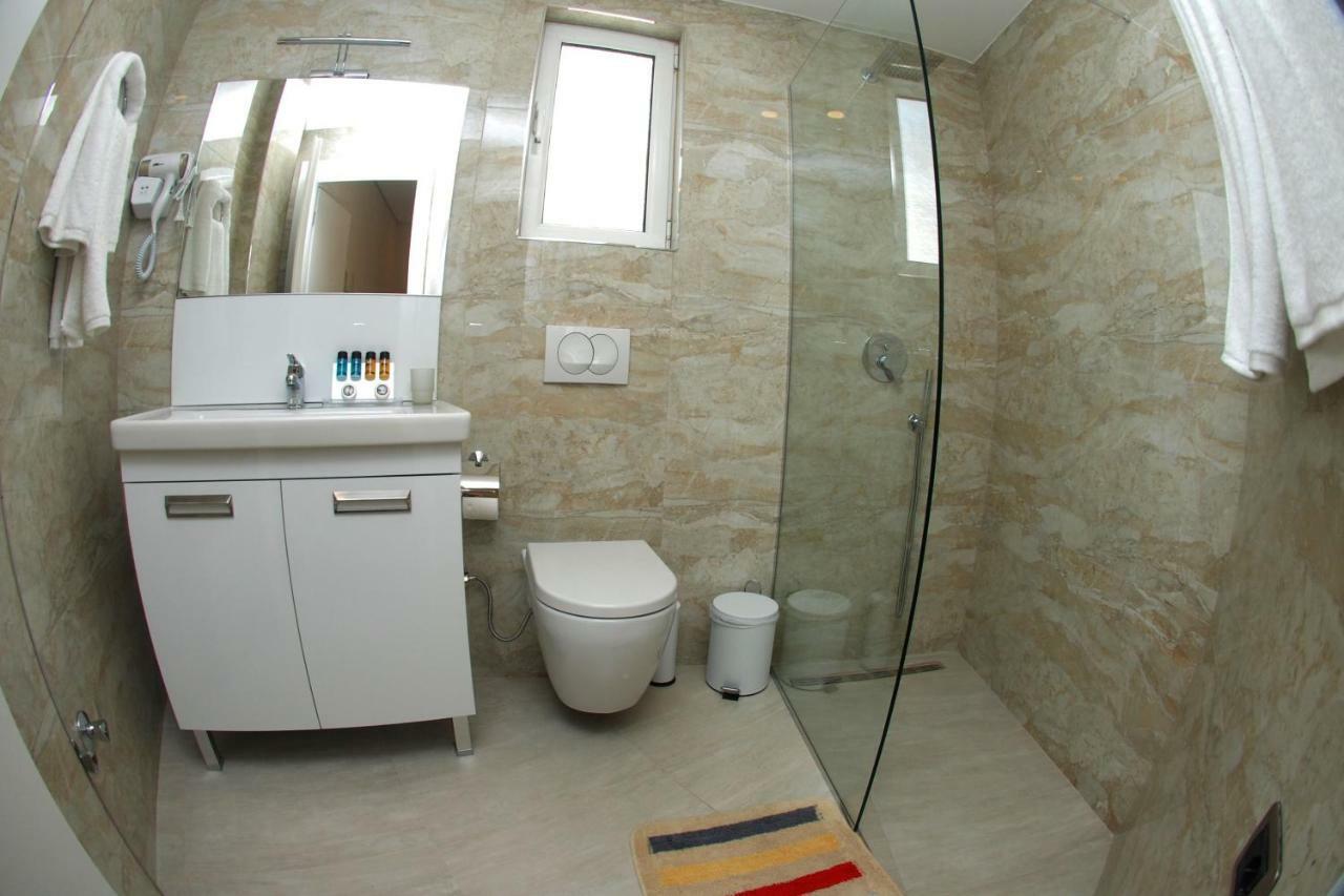 Hotel Ramo Saranda エクステリア 写真